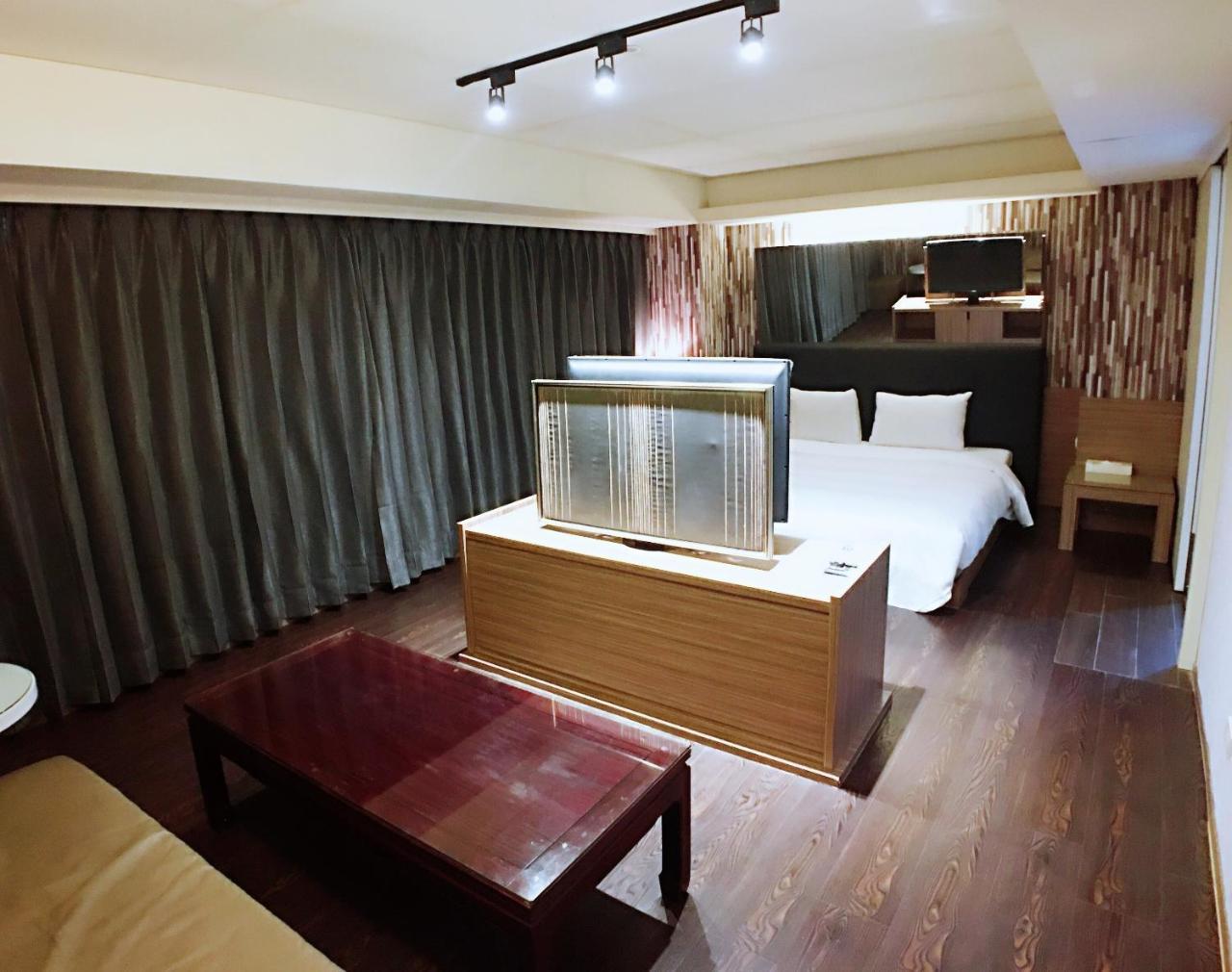 Love Hotel Taipei Eksteriør bilde